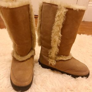 Womens UGG boots